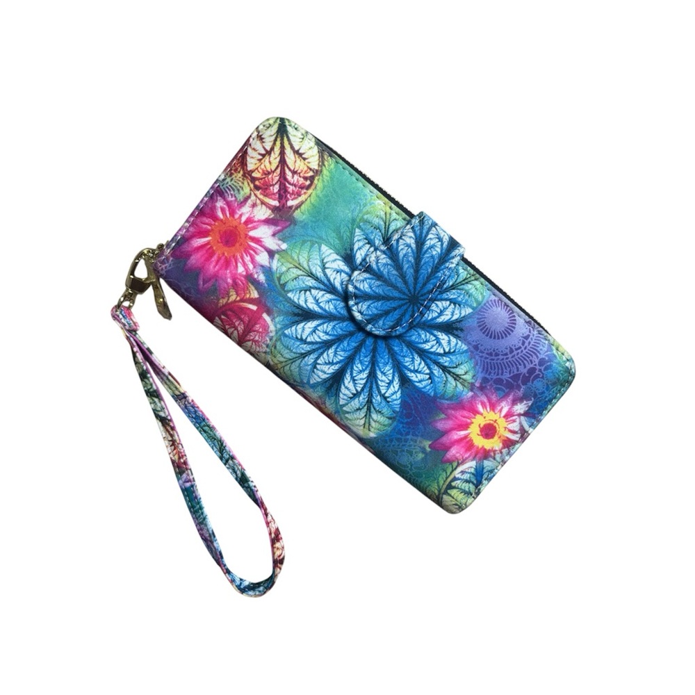 NWOT LOVESHE Floral Wristlet Wallet – Vibrant & Versatile